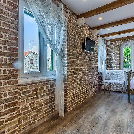 Charming Studio Apartment Split Extérieur photo