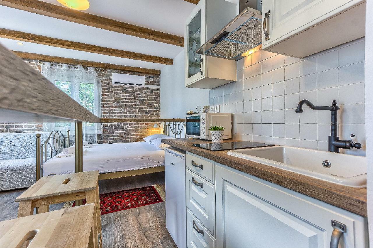 Charming Studio Apartment Split Extérieur photo
