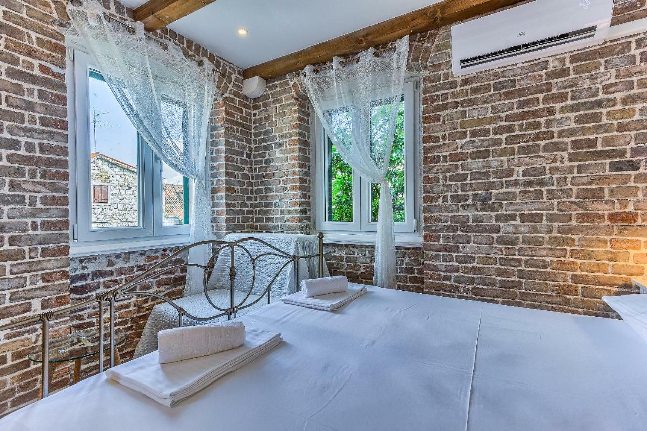 Charming Studio Apartment Split Extérieur photo