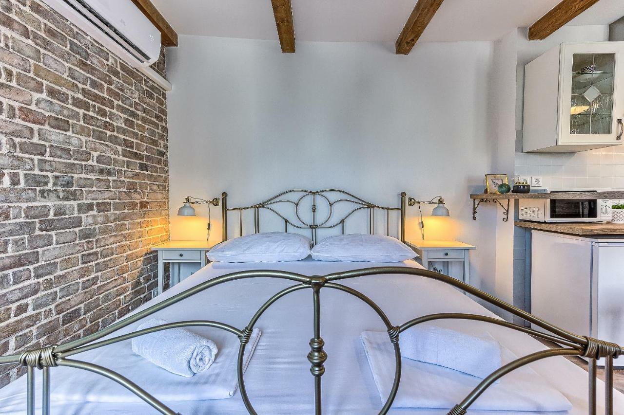 Charming Studio Apartment Split Extérieur photo