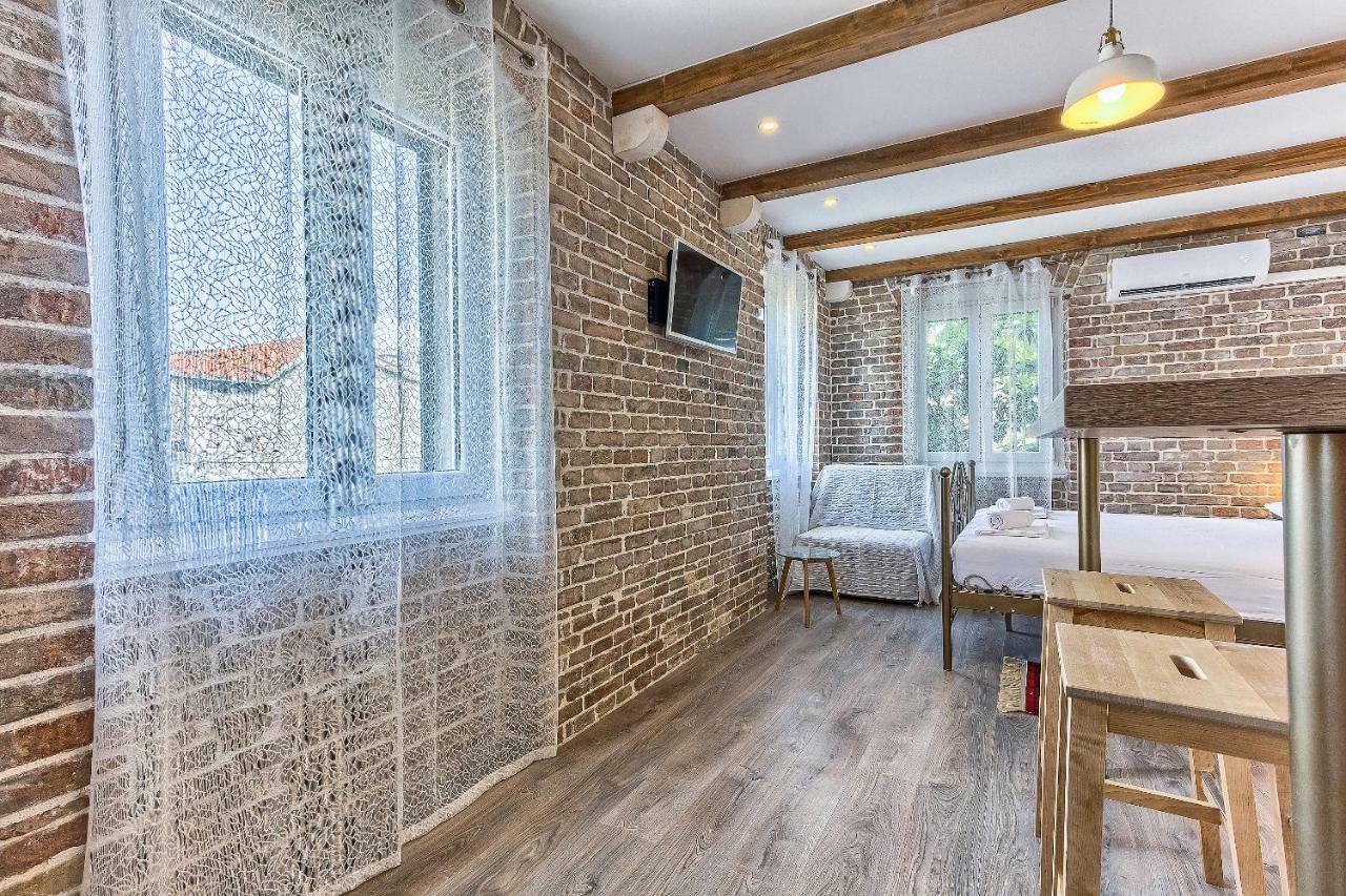Charming Studio Apartment Split Extérieur photo