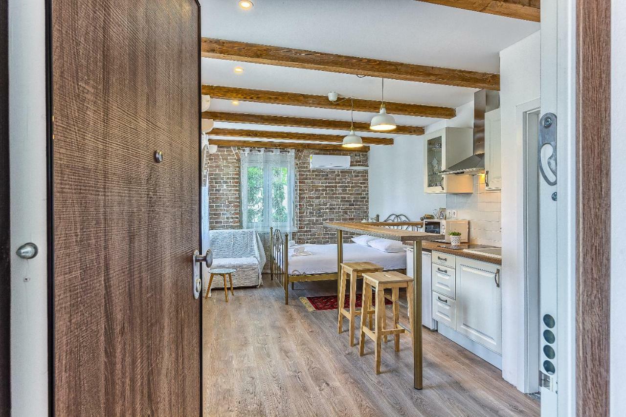 Charming Studio Apartment Split Extérieur photo